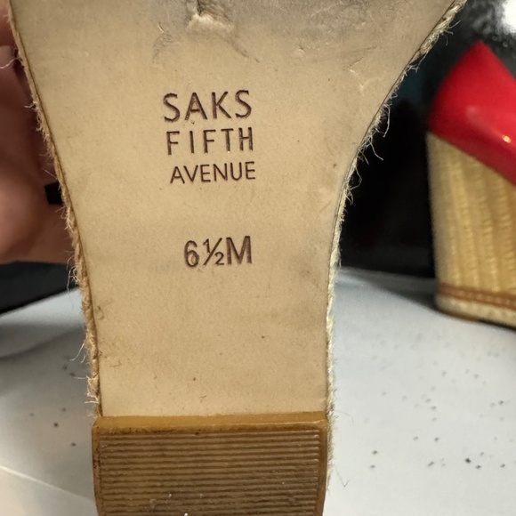 Saks Fifth Avenue espadrilles - Picture 5 of 7